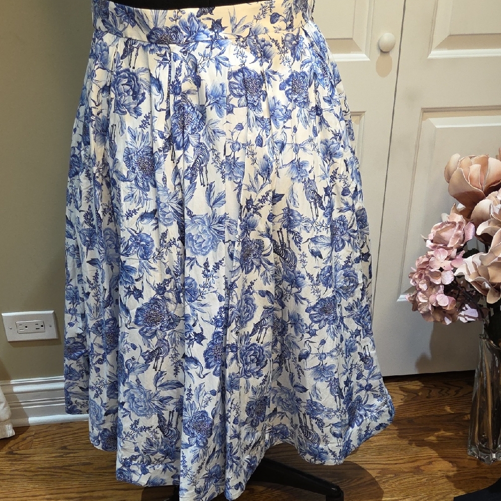 Nwt Xl Aqua Blu White and Blue Floral Maxi Skirt With Pocket